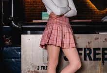 袜涩写真 VOL.053 雪梨粉色百褶裙肤色天鹅绒丝袜 [50P／241MB]-美图岛