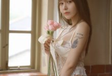[XiuRen秀人网] 2022.06.22 No.5175 Evelyn艾莉 [43+1P]-美图岛