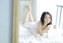 性感吊带美女妩媚妖娆写真图片-美图岛