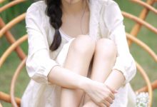 氧气美女性感丰满长腿美女图片-美图岛