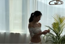 [LeeheeExpress]HD视频 G.su 蕾丝短袖 [1V-1.01G]-美图岛