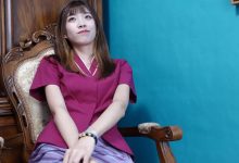 [K&M]丝足视频 NO.0016 小影奕奕 制服短丝[1V／2.43GB]-美图岛