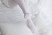 喵写真 VOL.001 纯纯丝袜情 [58P-135MB]-美图岛