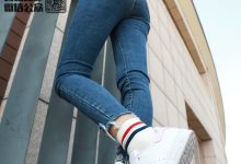 [誉铭传媒]袜足摄影 2021年《03.19 私人定制作品》[88P+1V／1.02GB]-美图岛