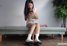 Pary摄影视频 006 大学生诗诗脱鞋袜贴上纹身贴展示36码娇小美脚[1V／2.1GB]-美图岛