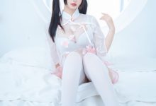 神楽坂真冬 蜜桃雪糕 [2V+75P 419MB]-美图岛