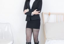 物恋传媒 NO.2306 青柠-高跟长靴、薄黑丝（脚尖加固款）、ol制服[260P-1V-6.48G]-美图岛