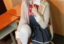 喜欢爱理吗-不时以俄语轻声遮羞的邻座艾莉同学[30P-135MB]-美图岛